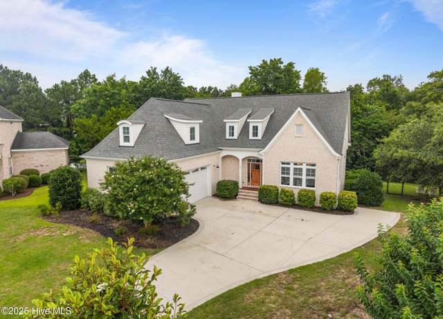 Property at 137 Summerset Lndg, Hampstead, NC 28443, 3 beds, 3.5 baths