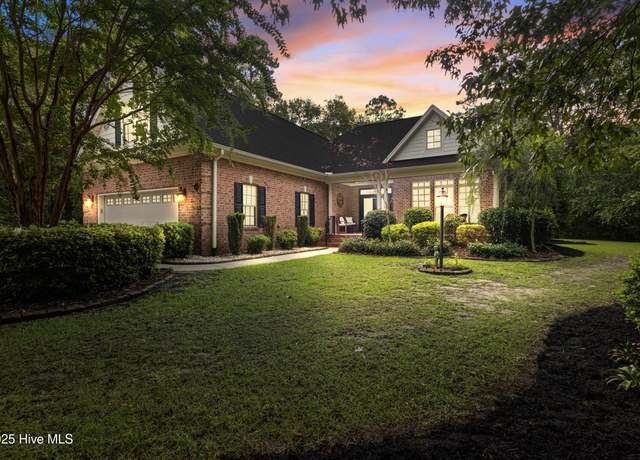 Property at 1113 Liliflora Ln, Leland, NC 28451, 3 beds, 3 baths