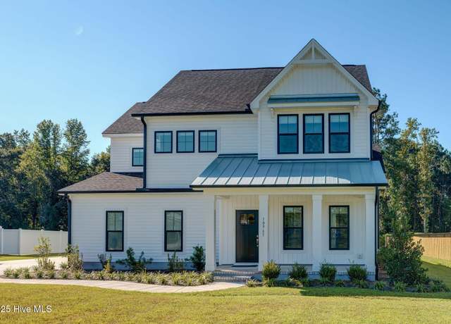 Property at 10965 Ashton Rd, Burgaw, NC 28425, 5 beds, 3.5 baths
