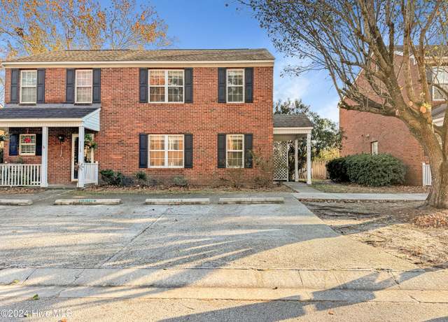 Property at 5036 Lamppost Cir, Wilmington, NC 28403, 3 beds, 2 baths