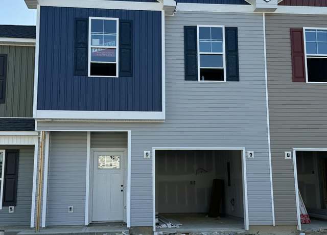 Property at 237 Crab Claw Spit Ln, Jacksonville, NC 28546, 3 beds, 2.5 baths