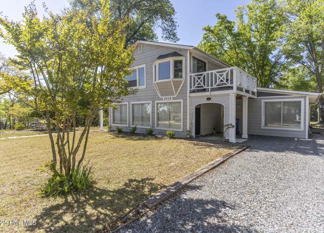 Property at 2038 Trinity Ave, Wilmington, NC 28411, 3 beds, 2 baths