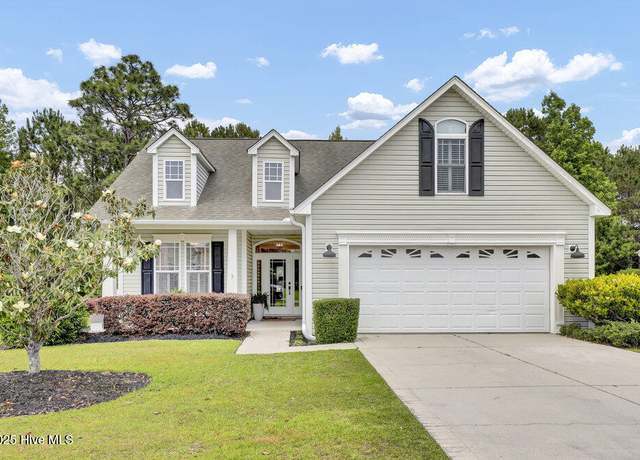 Property at 127 Azalea Dr, Hampstead, NC 28443, 4 beds, 2 baths
