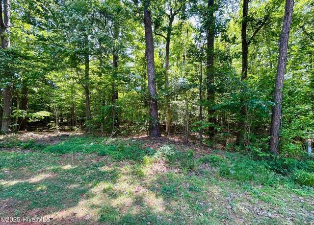 Property at 51 E Inlet Cir, Hertford, NC 27944