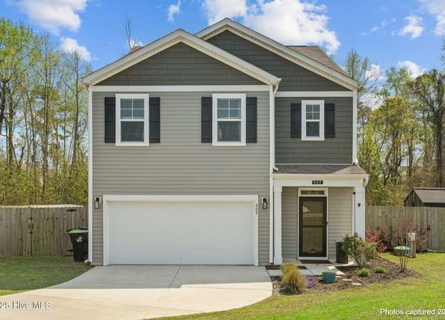 Property at 805 Lenox Dr, Holly Ridge, NC 28445, 4 beds, 3 baths
