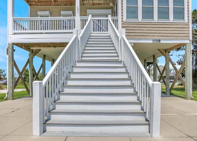 Property at 1018 W Dolphin Dr, Oak Island, NC 28465, 3 beds, 3.5 baths
