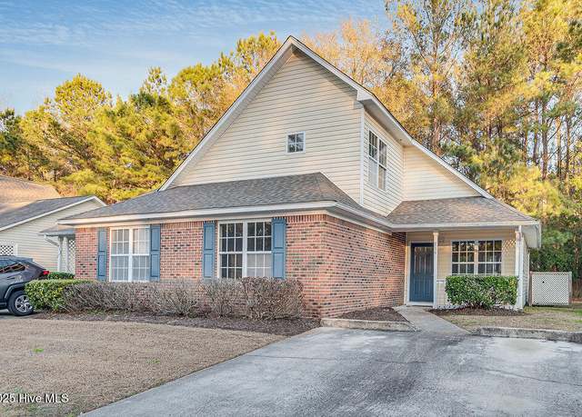 Property at 314 Saint Rosea Dr, Wilmington, NC 28405, 3 beds, 2 baths