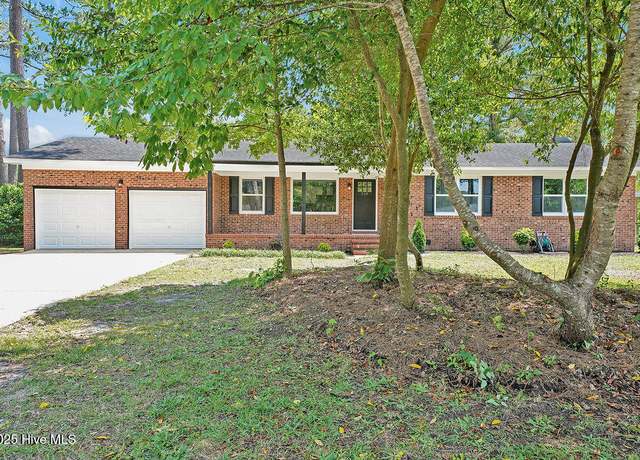 Property at 114 Wellington Dr, Wilmington, NC 28411, 3 beds, 2 baths