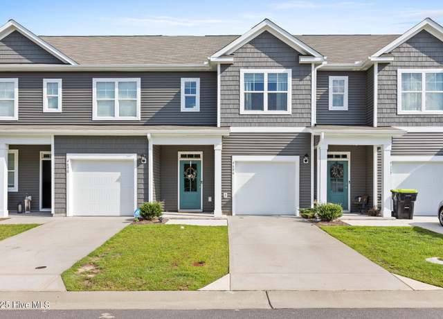 Property at 4686 Wildaire Ln, Leland, NC 28451, 3 beds, 2.5 baths