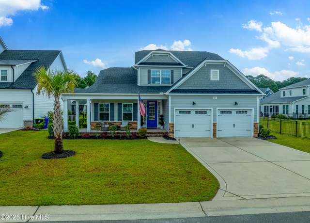 Property at 61 Sailor Sky Way, Hampstead, NC 28443, 4 beds, 2.5 baths