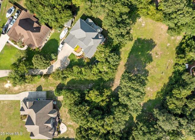 Property at 110 Casey Ct, Cedar Point, NC 28584