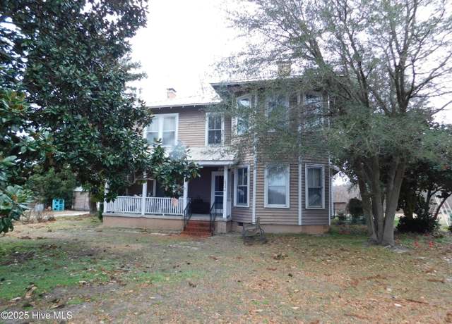 Property at 16340 Elmore Rd, Laurinburg, NC 28352, 4 beds, 1 bath