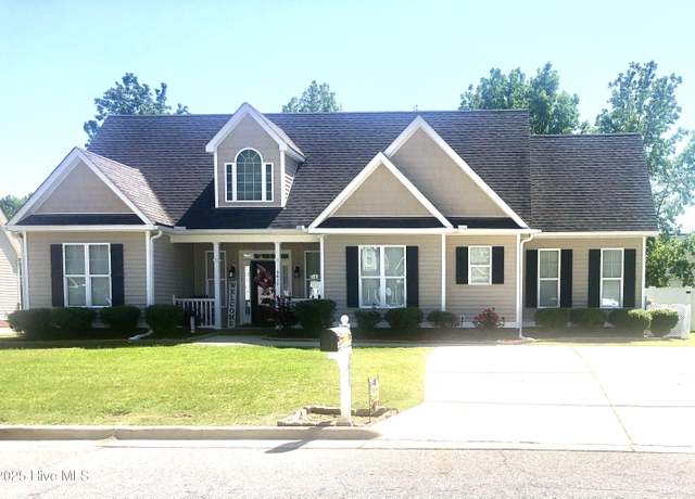 Property at 3617 Ashford Dr NW, Wilson, NC 27896, 3 beds, 2 baths