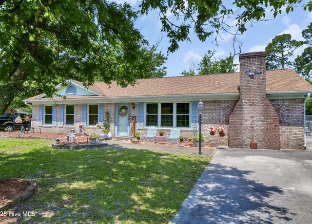 Property at 5325 Lord Tennyson Rd, Wilmington, NC 28405, 3 beds, 1.5 baths
