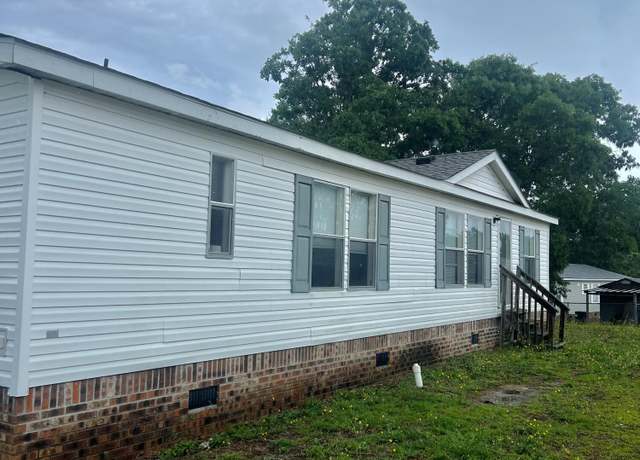 Property at 2189 Trout Ave SW, Supply, NC 28462, 2 beds, 2 baths