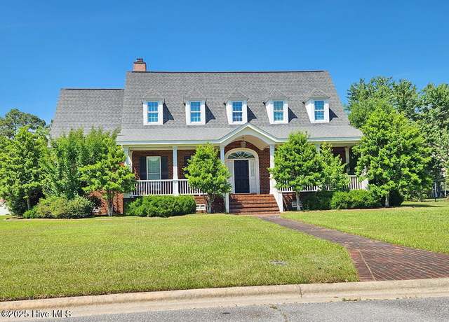 Property at 109 Foxcroft Ln, Winterville, NC 28590, 6 beds, 5 baths