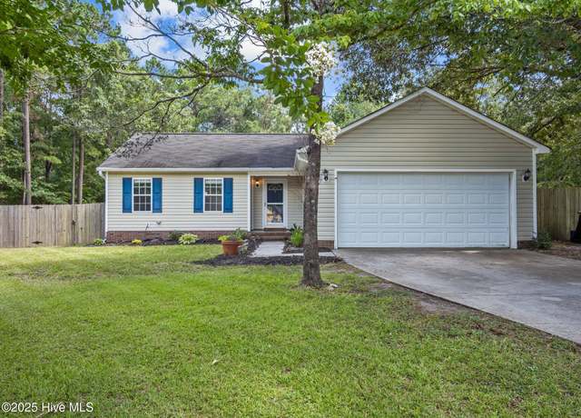 Property at 404 Silo Ct, Hubert, NC 28539, 3 beds, 2 baths