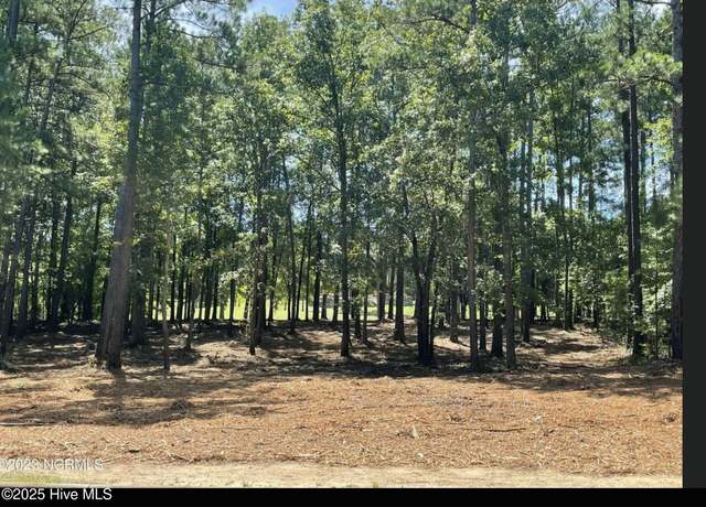 Property at 16 Kenwood Ct, Pinehurst, NC 28374