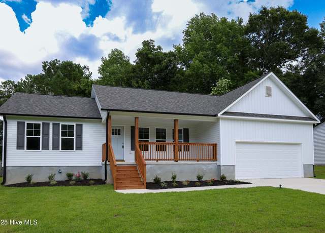 Property at 229 Spring Dr, Jacksonville, NC 28540, 3 beds, 2 baths