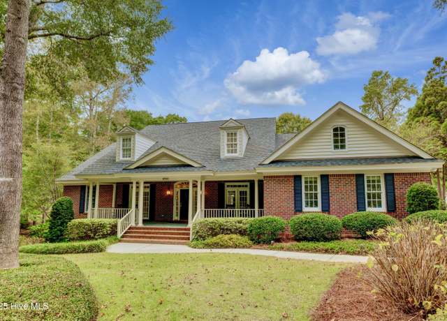 Property at 8700 Fazio Dr, Wilmington, NC 28411, 5 beds, 3.5 baths