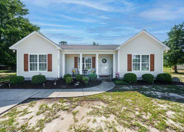 Property at 8463 Heirloom Dr NE, Leland, NC 28451, 3 beds, 2 baths