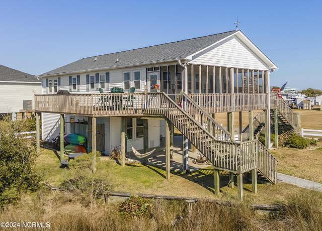 Property at 106 Clam Point Dr, Surf City, NC 28445, 2 beds, 2 baths