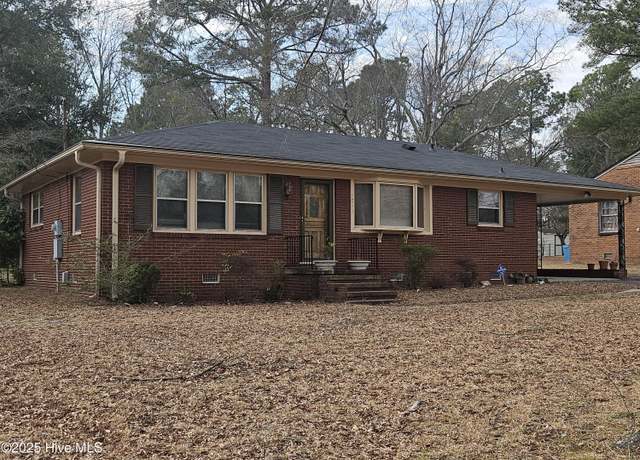 Property at 1011 S Andrews Ave, Goldsboro, NC 27530, 3 beds, 1.5 baths