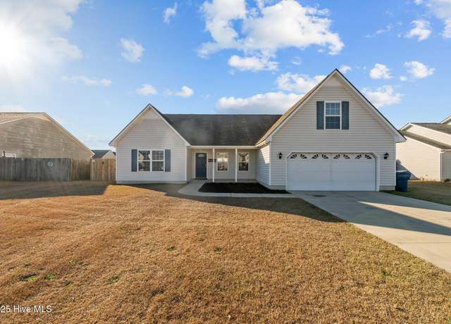 Property at 1317 Shellbark Ct, Havelock, NC 28532, 4 beds, 2 baths