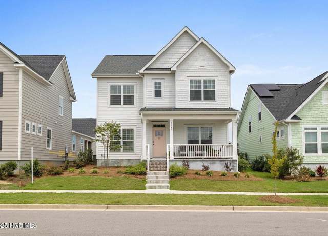 Property at 4547 Old Towne St, Wilmington, NC 28412, 4 beds, 3 baths