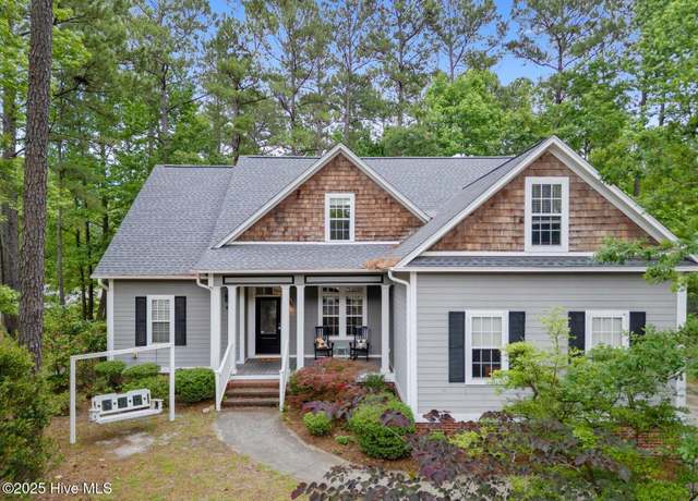 Property at 10196 Flint Ct SE, Leland, NC 28451, 4 beds, 3.5 baths