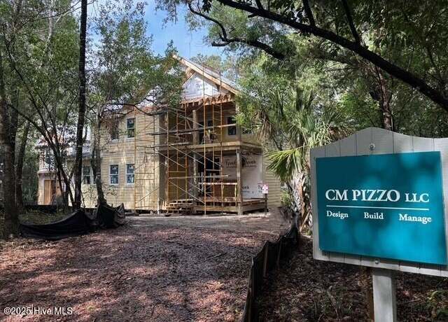 Property at 1 Red Bay Ct, Bald Head Island, NC 28461, 5 beds, 5.5 baths