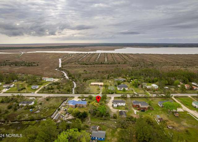 Property at 807 Merrimon Rd, Beaufort, NC 28516