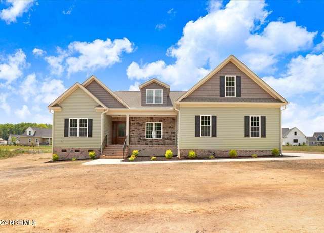 Property at 508 Brighton Dr, Goldsboro, NC 27530, 4 beds, 3 baths