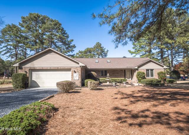 Property at 148 Lancashire Ln, West End, NC 27376, 3 beds, 2 baths