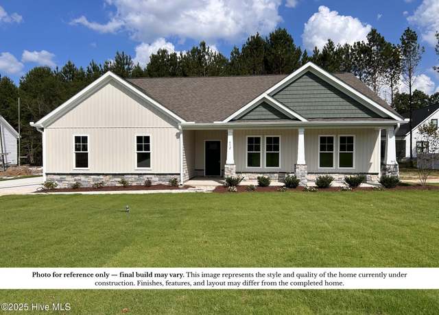 Property at 102 Lucky Ln, Pikeville, NC 27863, 3 beds, 2 baths