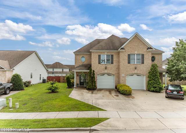 Property at 1625 Brook Hollow Dr Unit A, Greenville, NC 27834, 3 beds, 2.5 baths