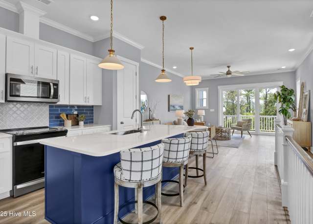 Property at 1208 Mackerel Ln #2, Carolina Beach, NC 28428, 4 beds, 4 baths