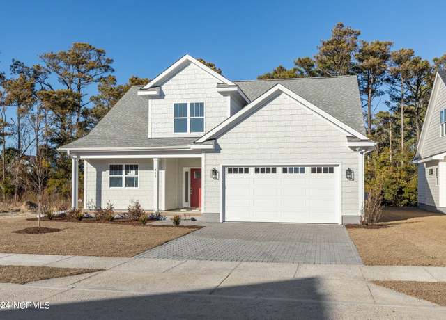 Property at 513 E Great Egret Way, Beaufort, NC 28516, 4 beds, 2.5 baths