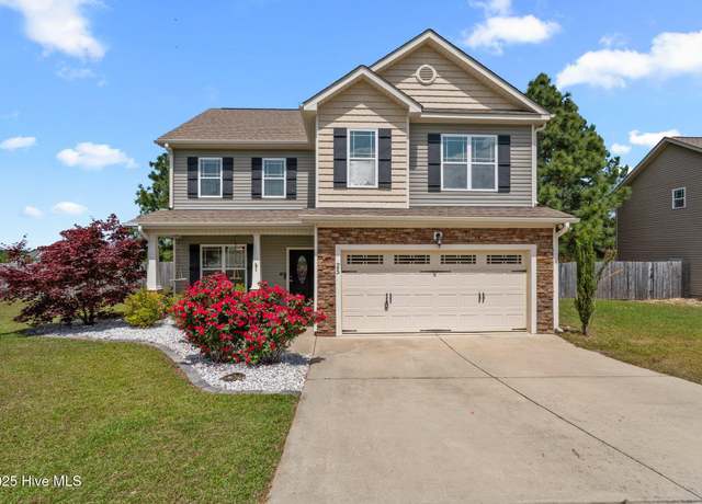 Property at 25 Horse Whisperer Ln, Lillington, NC 27546, 3 beds, 2.5 baths
