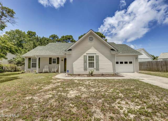 Property at 1111 Welborn Rd, Wilmington, NC 28409, 3 beds, 2 baths
