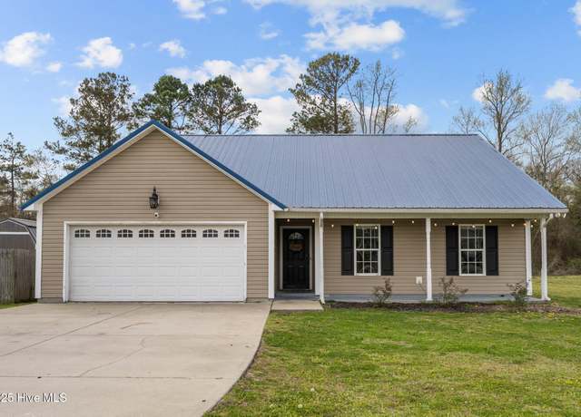 Property at 124 Christy Dr, Beulaville, NC 28518, 3 beds, 2 baths