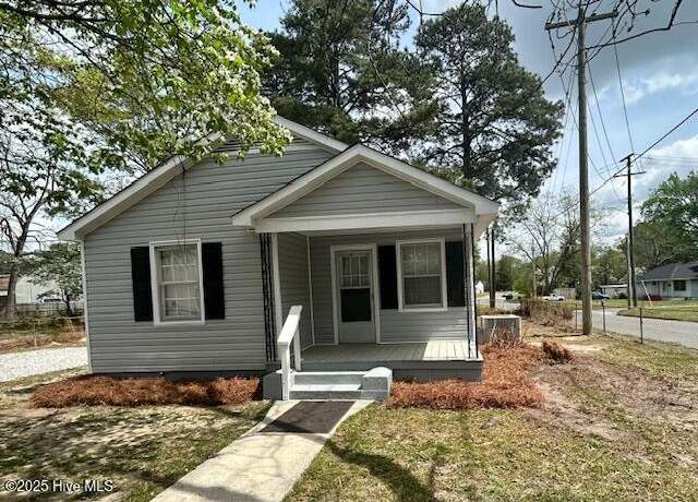Property at 701 Hardee Rd, Kinston, NC 28504, 2 beds, 1 bath