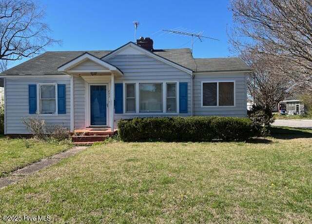Property at 243 Woodland Cir, Hertford, NC 27944, 2 beds, 1 bath