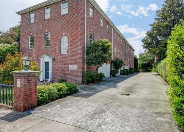 Property at 622 S 2nd St #4, Wilmington, NC 28401, 3 beds, 3.5 baths