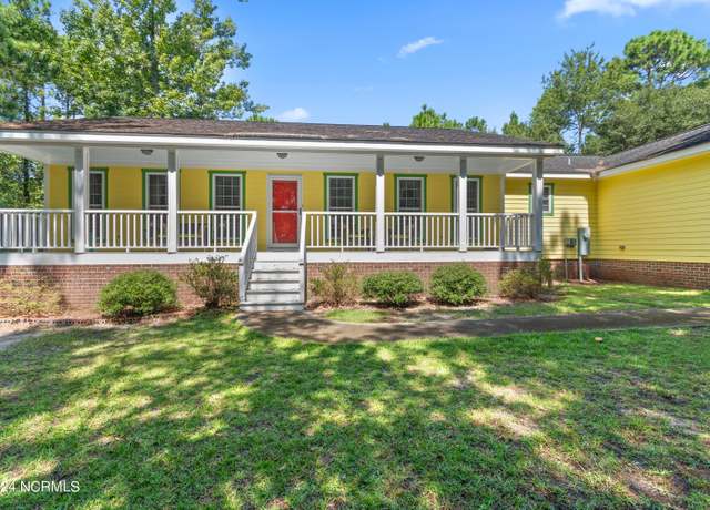 Property at 2133 Stanley Rd SW, Supply, NC 28462, 3 beds, 2.5 baths