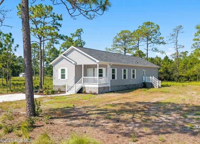 Property at 2753 Kelsey Ln SW, Shallotte, NC 28470, 4 beds, 2.5 baths