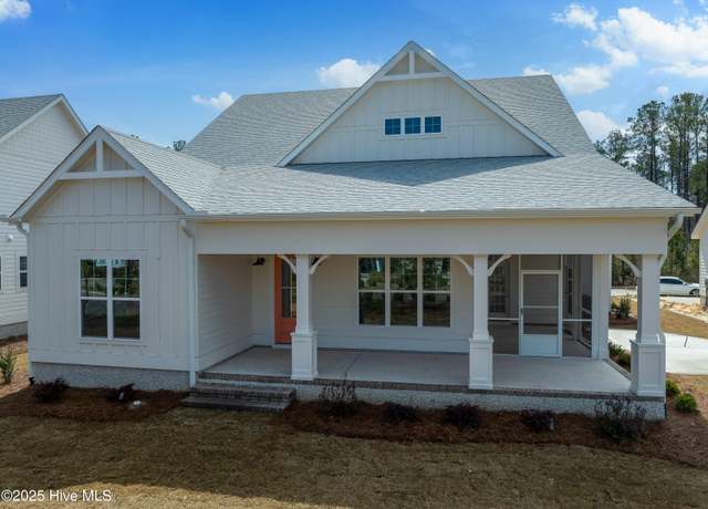 Property at 843 Meadowsweet Ln, Leland, NC 28451, 3 beds, 3 baths