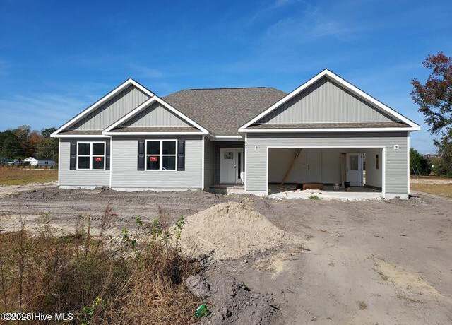 Property at 632 Bright Harvest Dr, Maysville, NC 28555, 3 beds, 2 baths