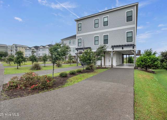 Property at 819 New River Dr Unit B, Surf City, NC 28445, 3 beds, 3 baths