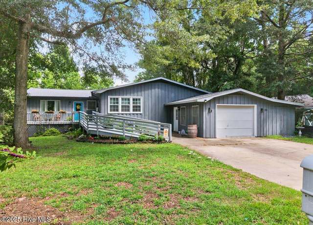 Property at 532 Medcalf Dr SW, Sunset Beach, NC 28468, 3 beds, 3.5 baths